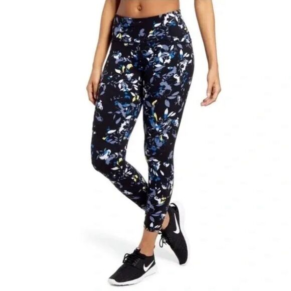 Sweaty Betty Power 7/8 Pocket Leggings Black Blue Floral Print Size Small - Picture 1 of 7